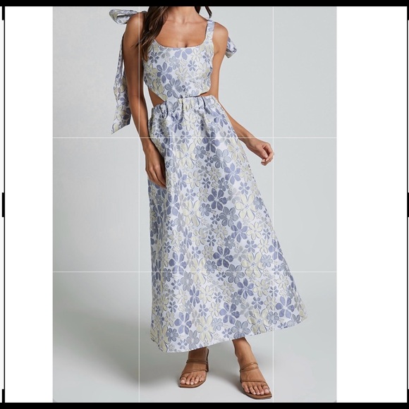 Showpo. Dresses & Skirts - Showpo dress! Blue with colored flowers